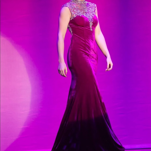 Velvet AB crystal evening gown - Size 6 - Picture 3 of 4